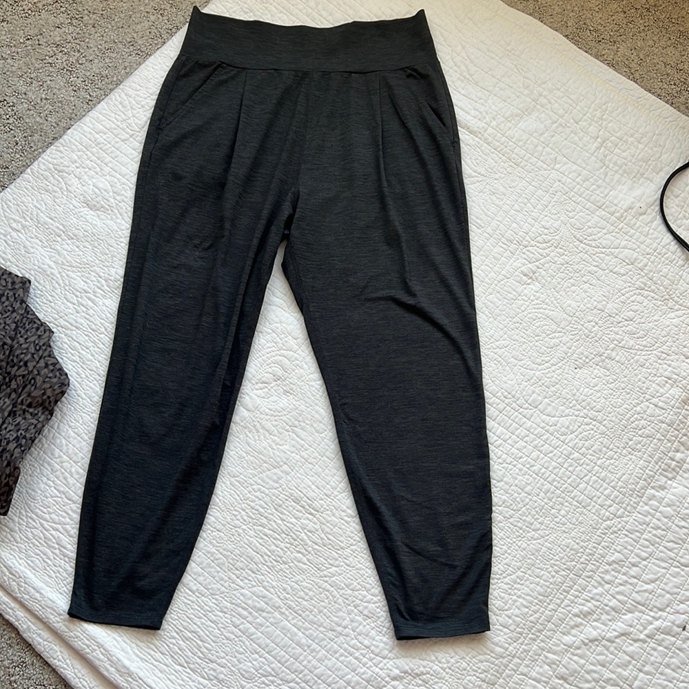 Vuori pants